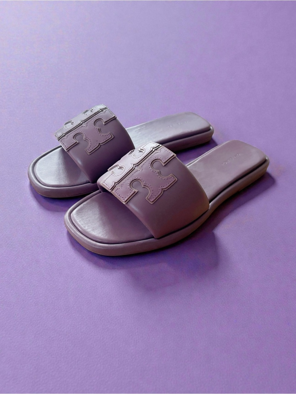 Tory Burch Leather Slide Sandals Lavender Mauve Double T Size 9 Never Worn